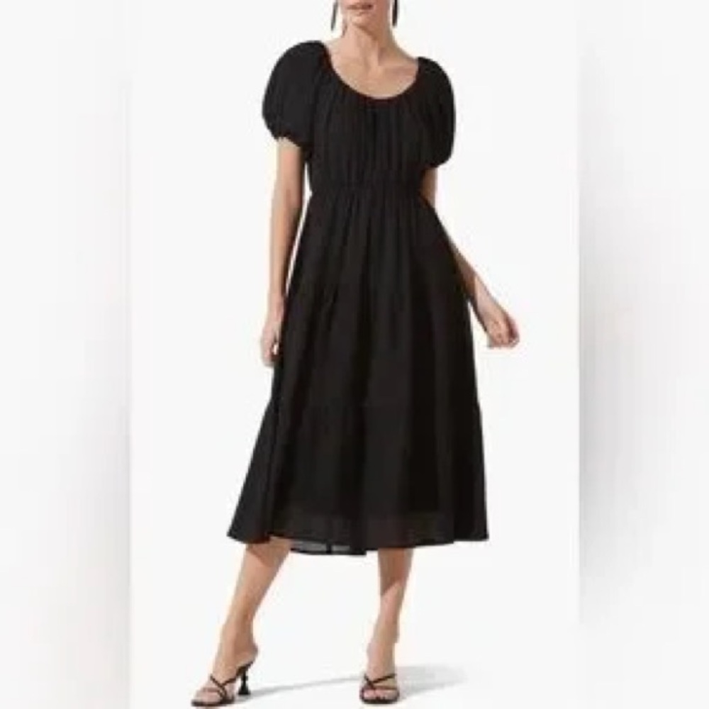 Astr Black Puff Sleeve Midi Dress